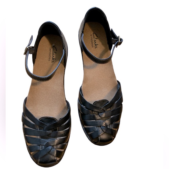 Clarks 9.5 W leather upper sandal - Picture 1 of 3